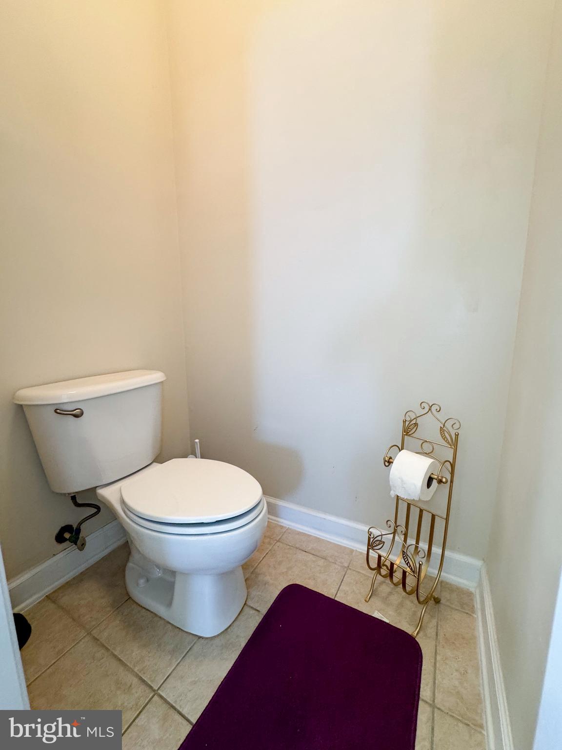 HIDDEN CREEK - Residential Lease