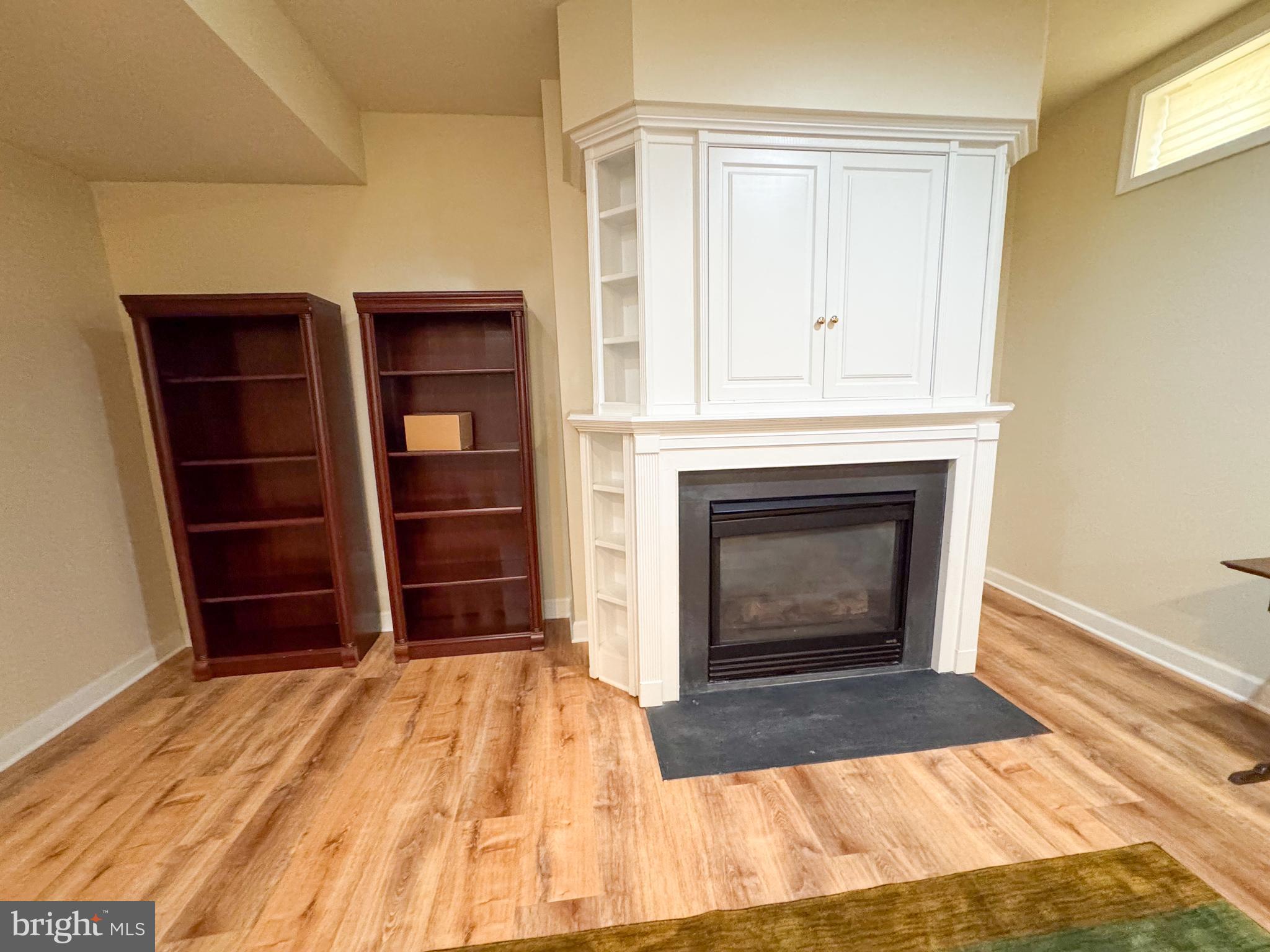 HIDDEN CREEK - Residential Lease