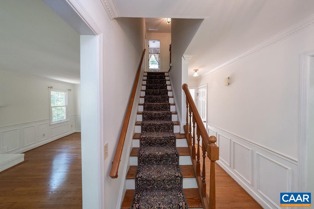 THE VILLAGE SQUARE - Residential