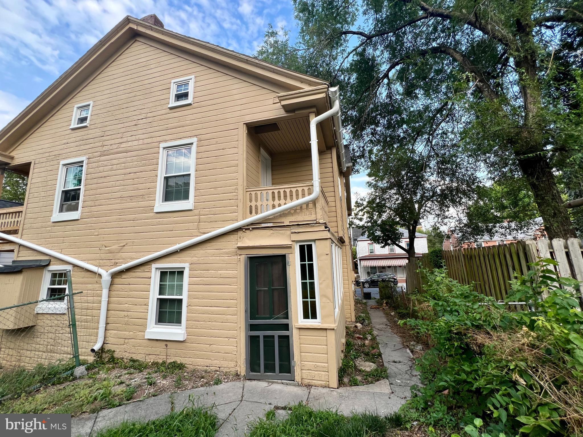 CITY OF MARTINSBURG - Residential Lease