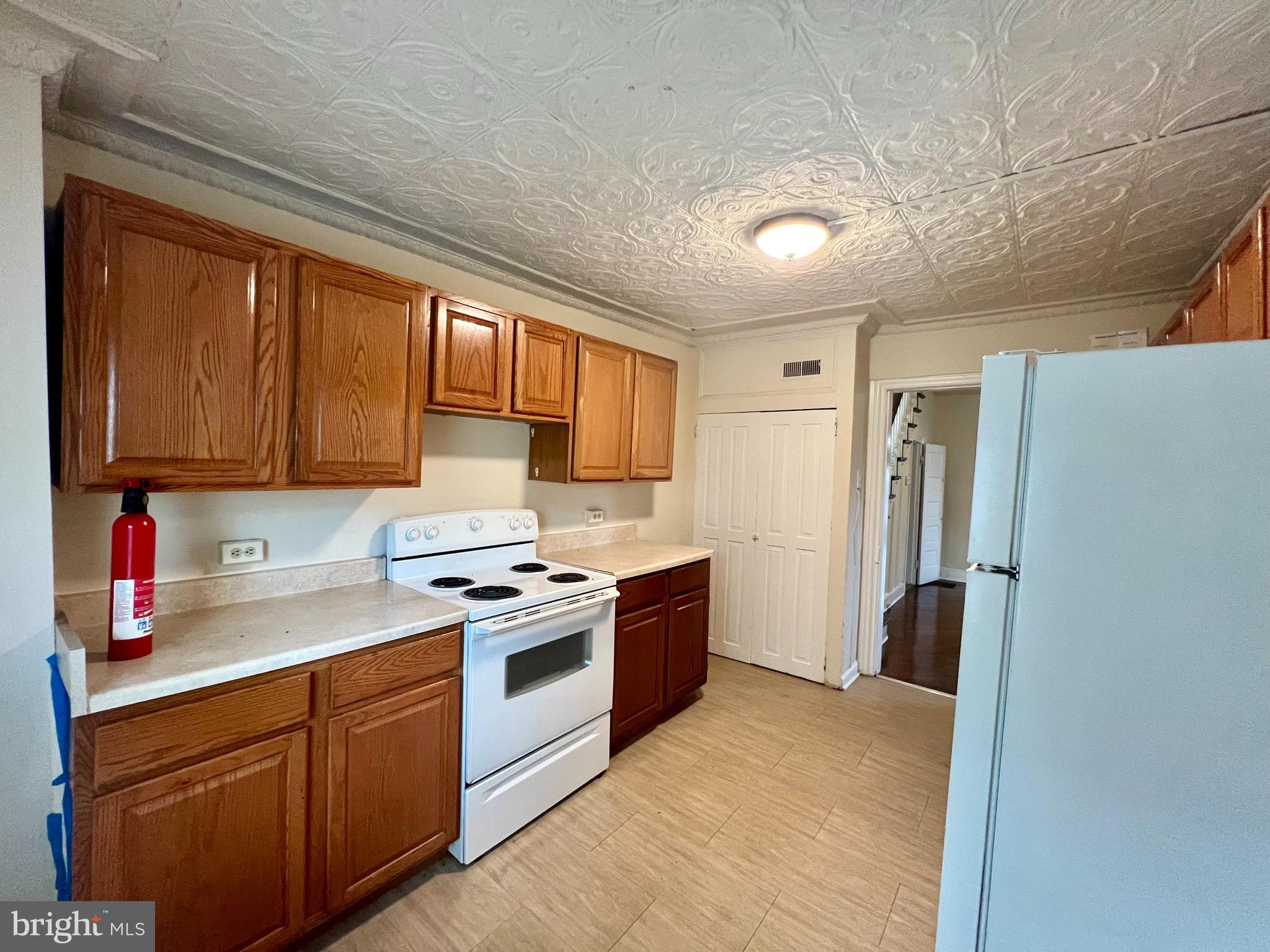 CITY OF MARTINSBURG - Residential Lease