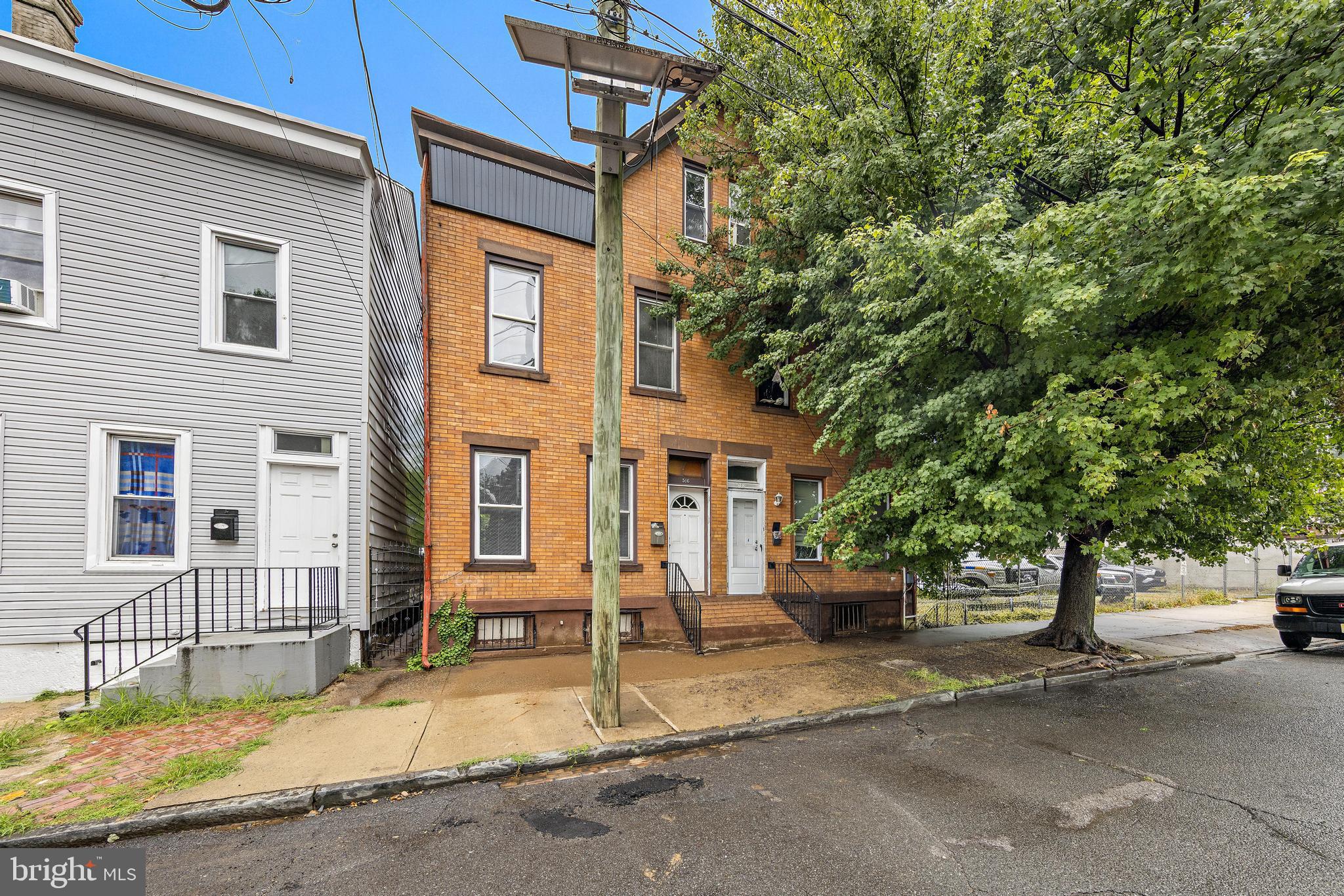 516 BRIDGE STREET
