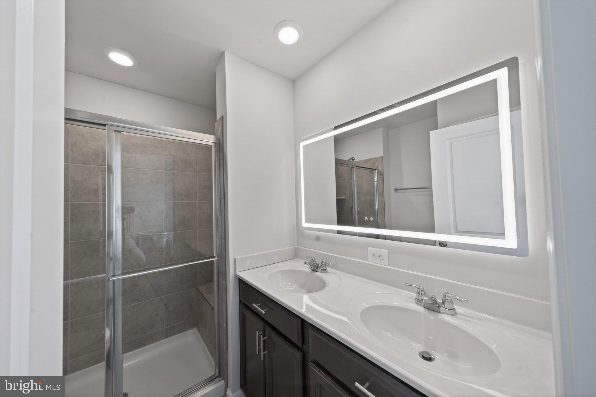 NORBORNE GLEBE - Residential