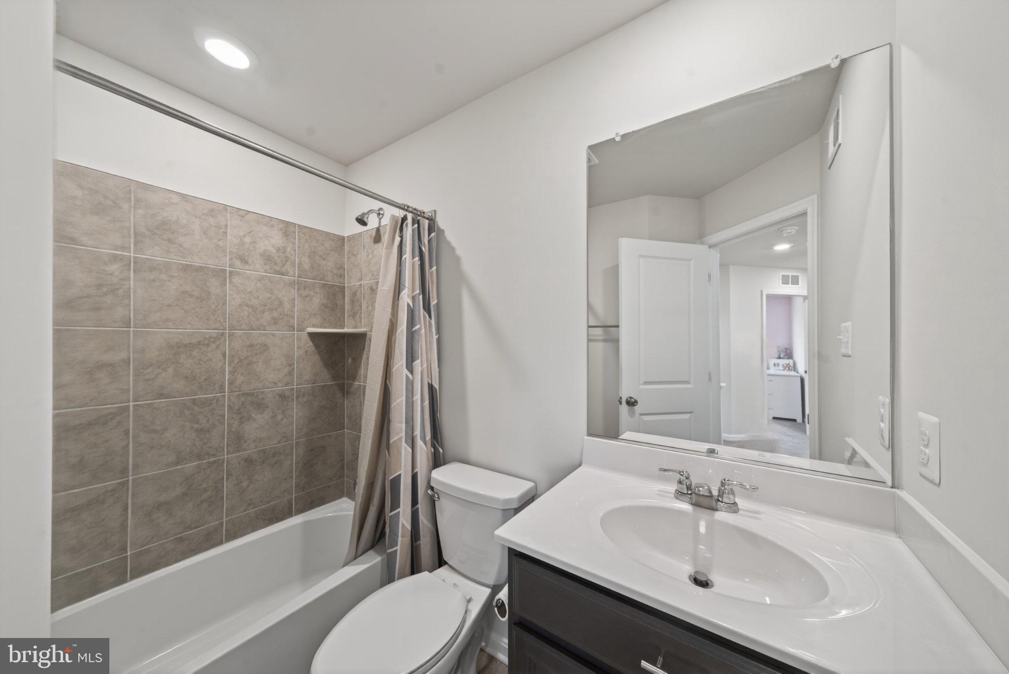 NORBORNE GLEBE - Residential