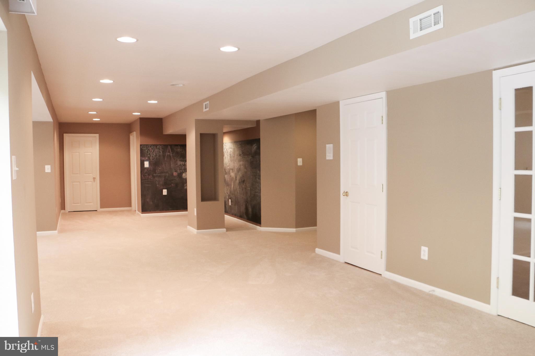 MOUNT HEBRON - Residential