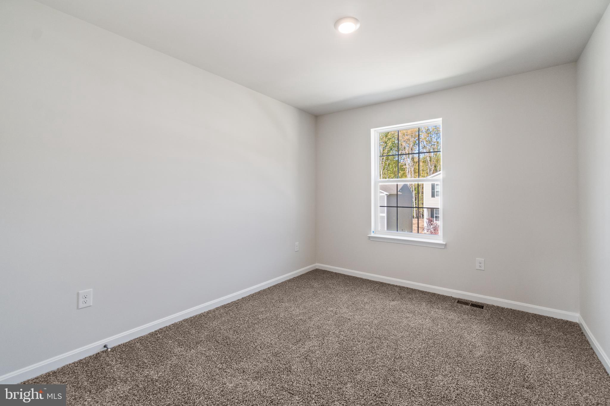 TOLLHOUSE WOODS - Residential