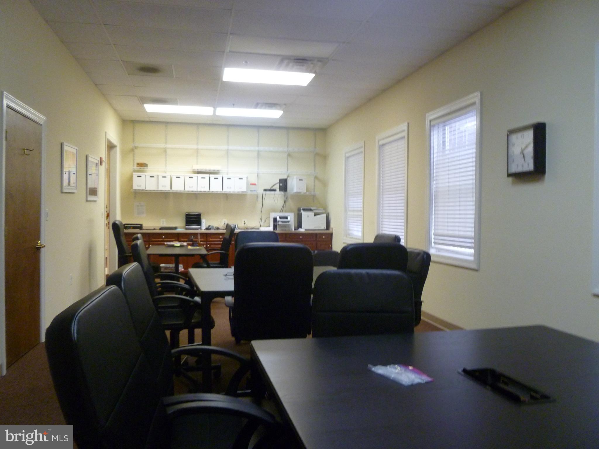 4000 GENESEE PLACE 201 201