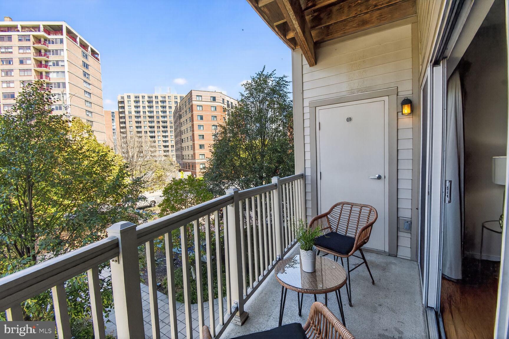 8045 AT SILVER SPRING METRO - Residential