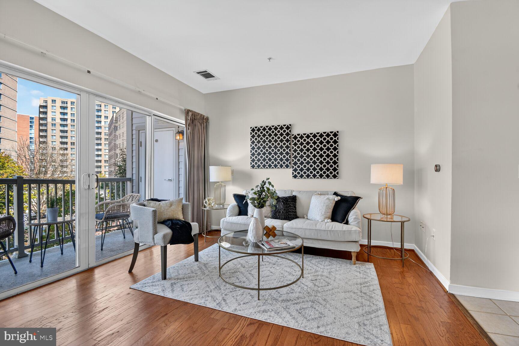 8045 AT SILVER SPRING METRO - Residential