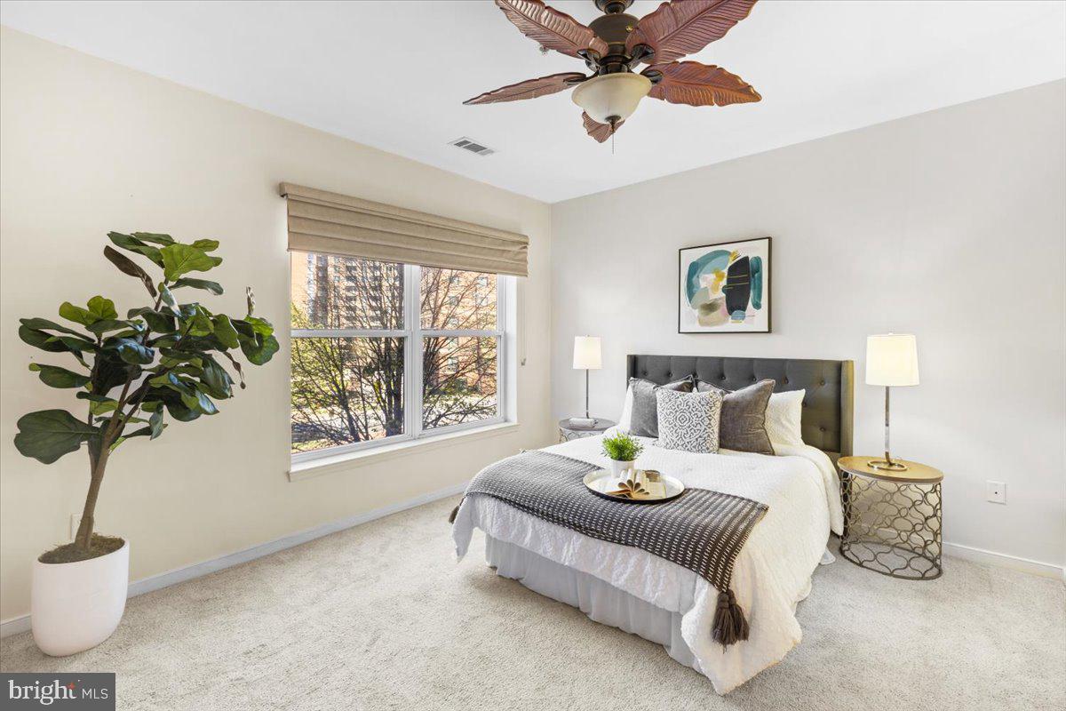 8045 AT SILVER SPRING METRO - Residential