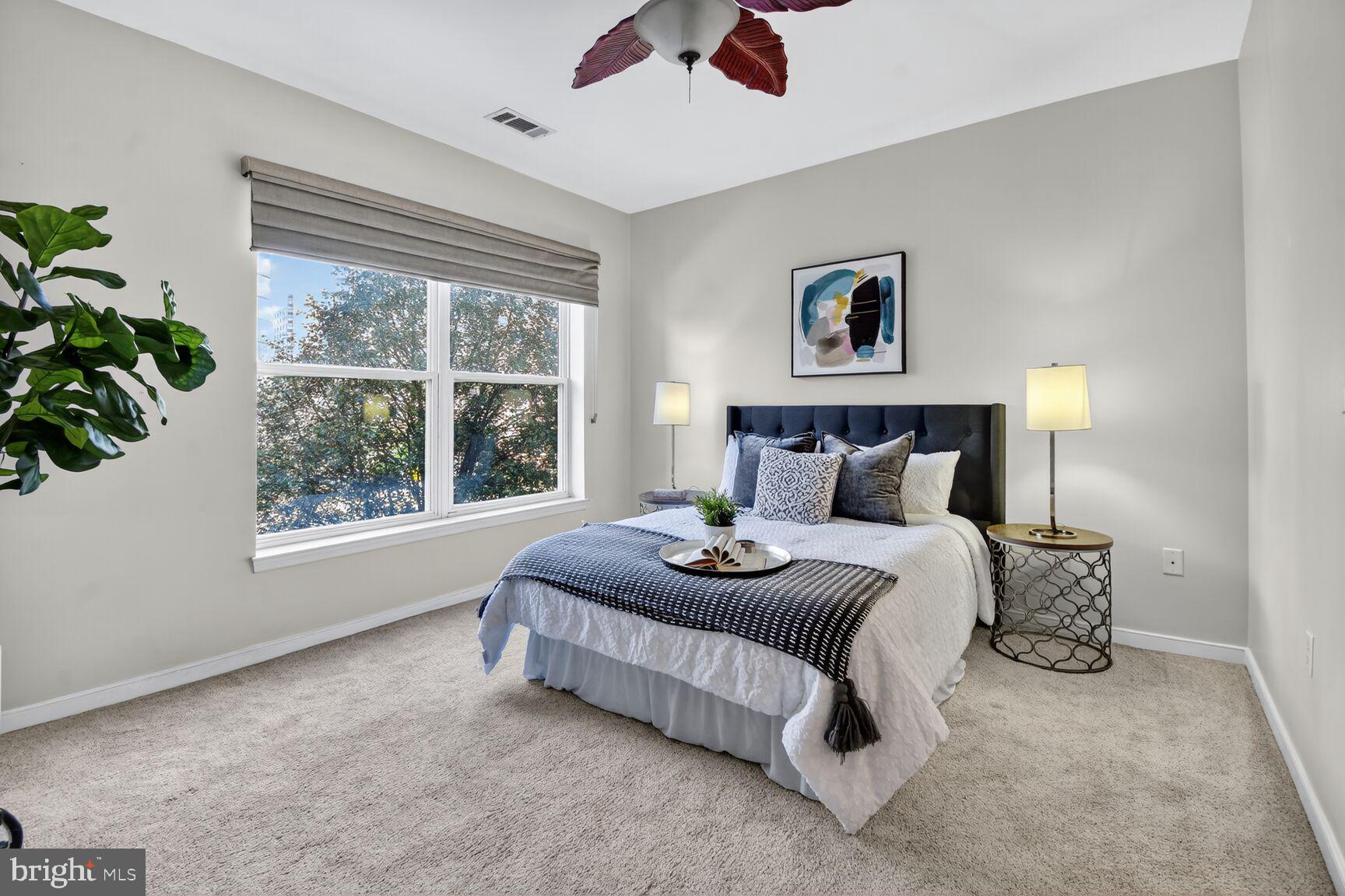 8045 AT SILVER SPRING METRO - Residential