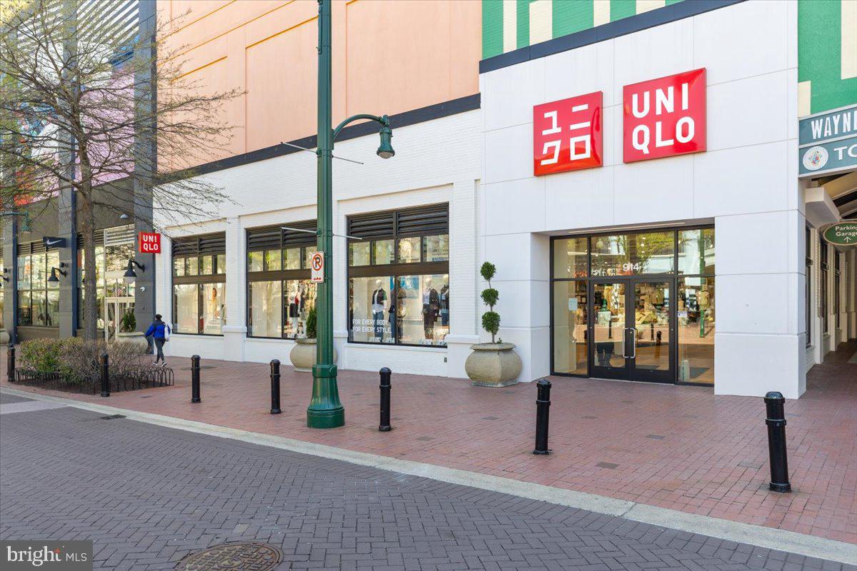 8045 AT SILVER SPRING METRO - Residential