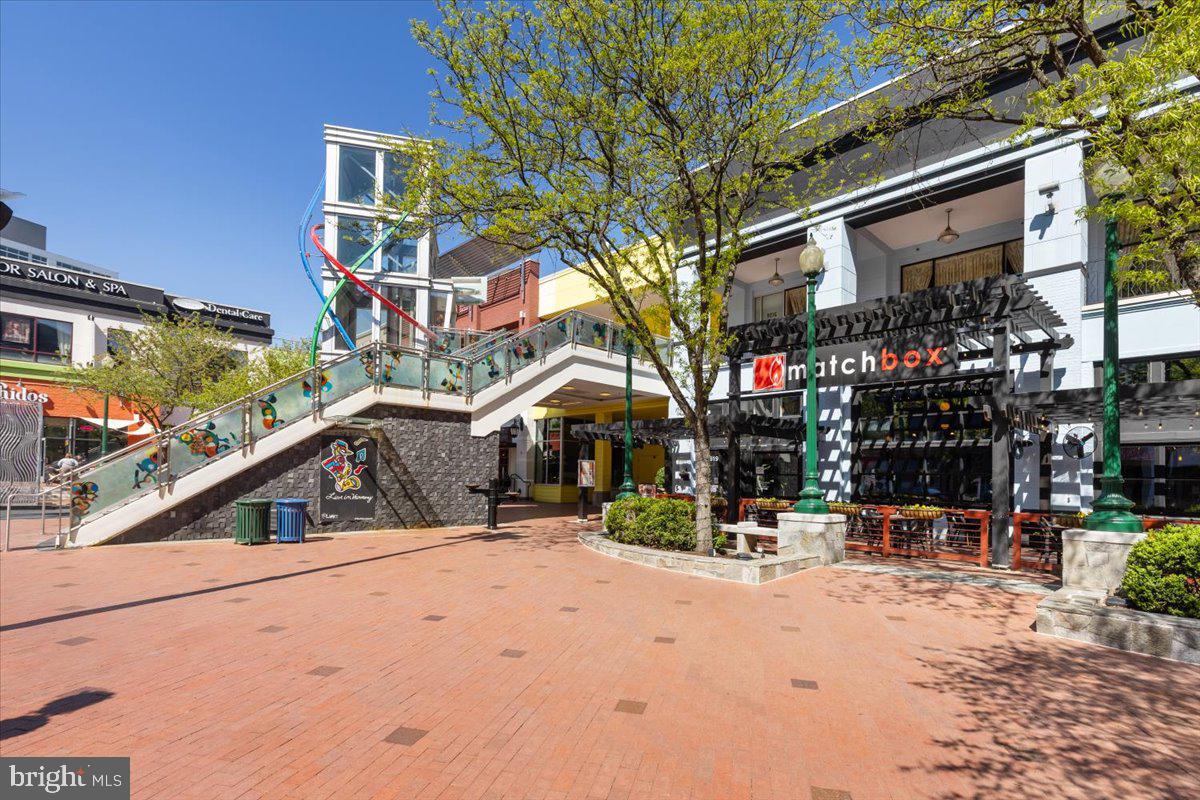 8045 AT SILVER SPRING METRO - Residential