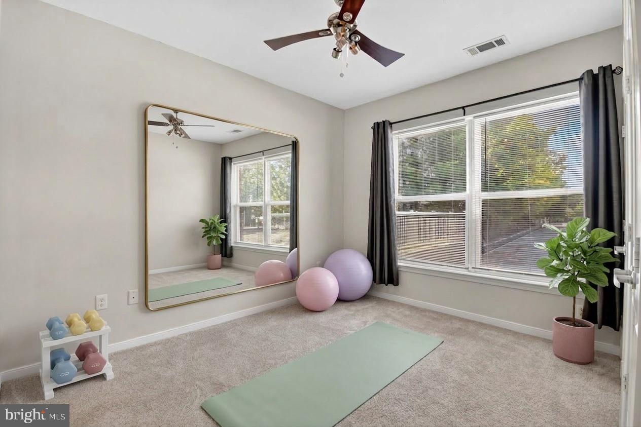 8045 AT SILVER SPRING METRO - Residential