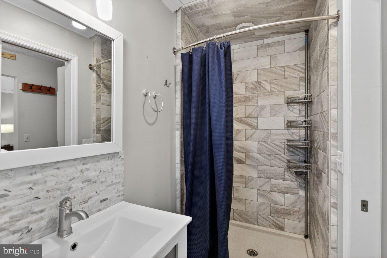 BELMONT ESTATES - Residential