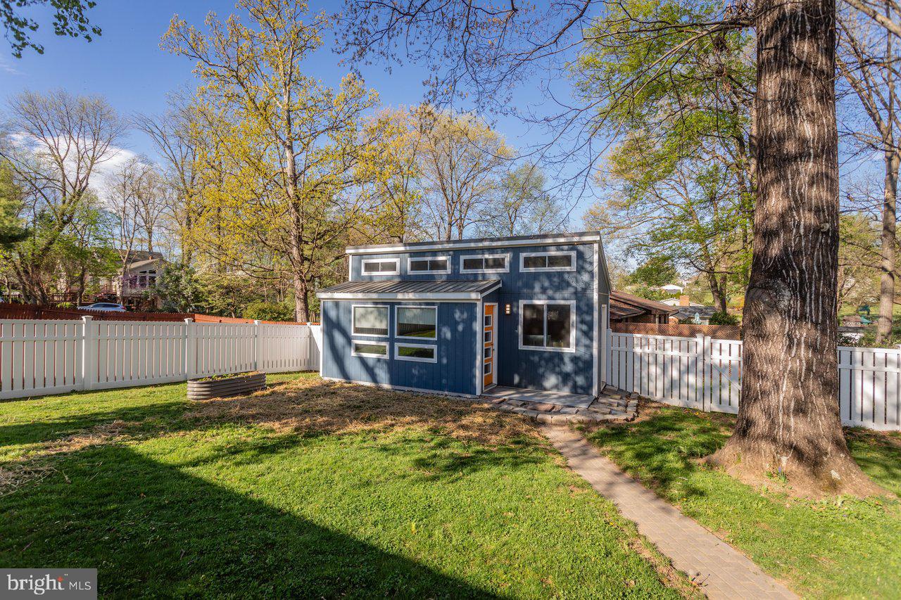 BELMONT ESTATES - Residential