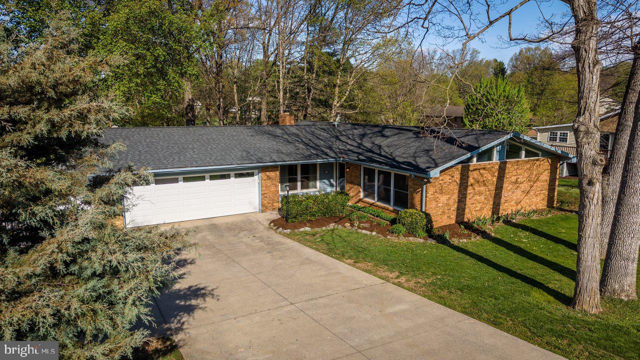 BELMONT ESTATES - Residential