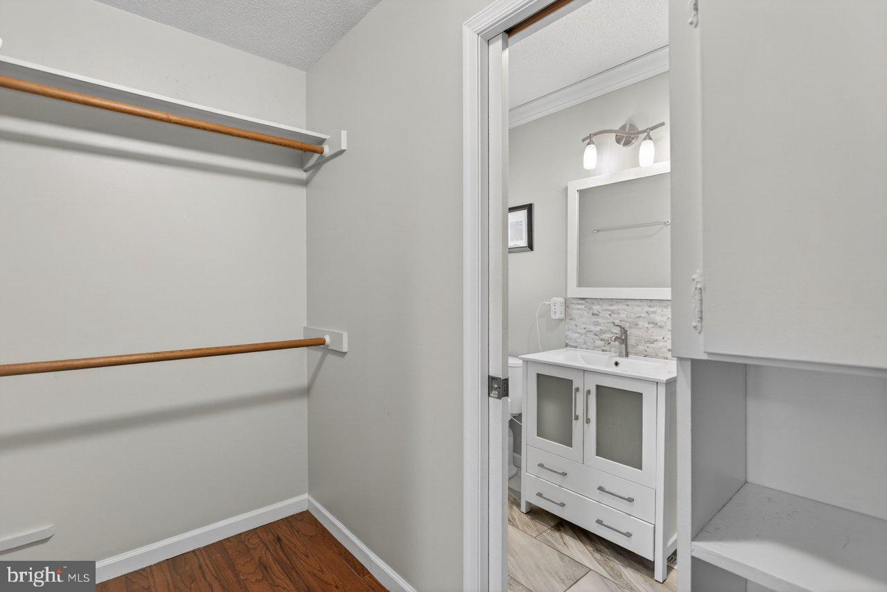 BELMONT ESTATES - Residential