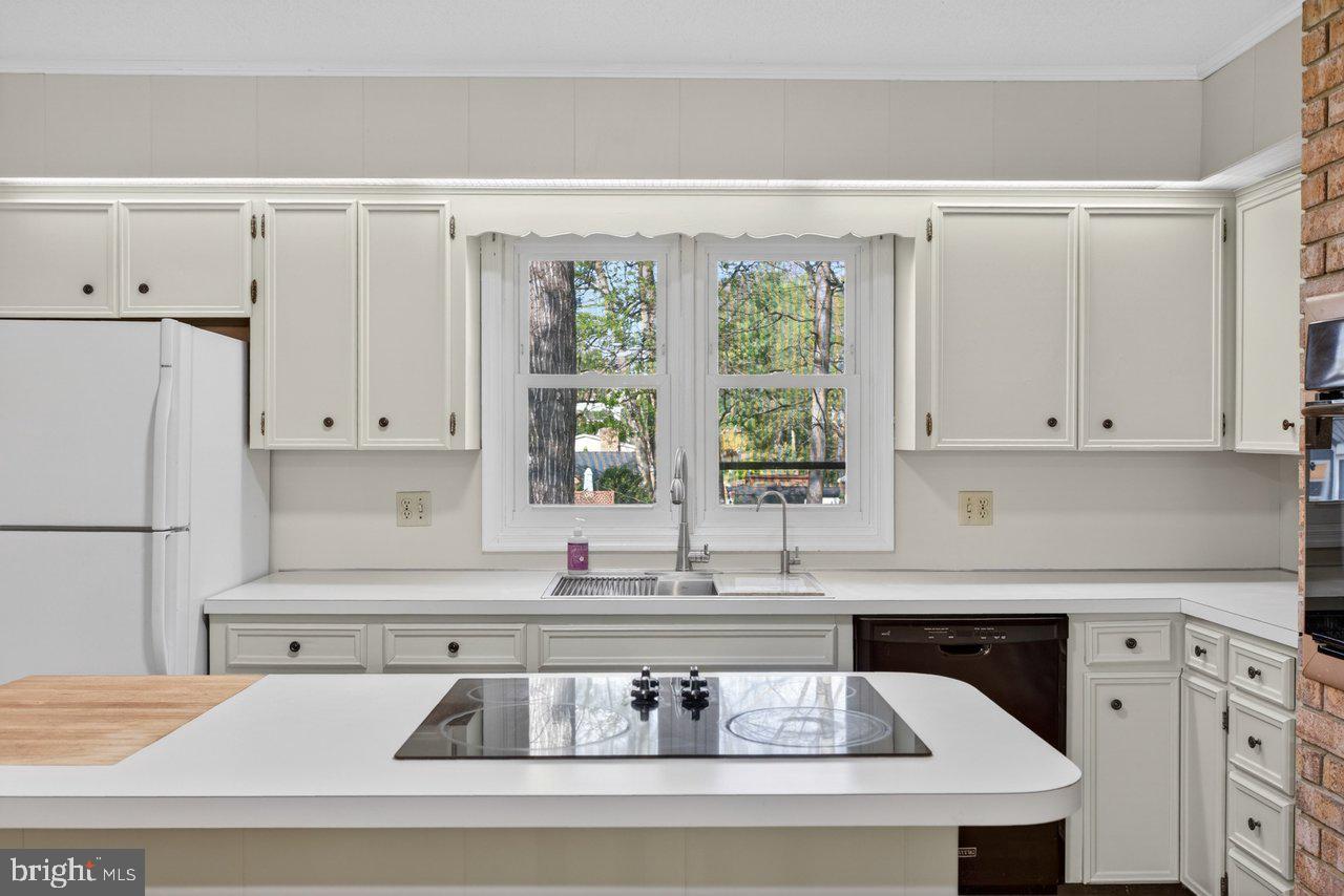 BELMONT ESTATES - Residential