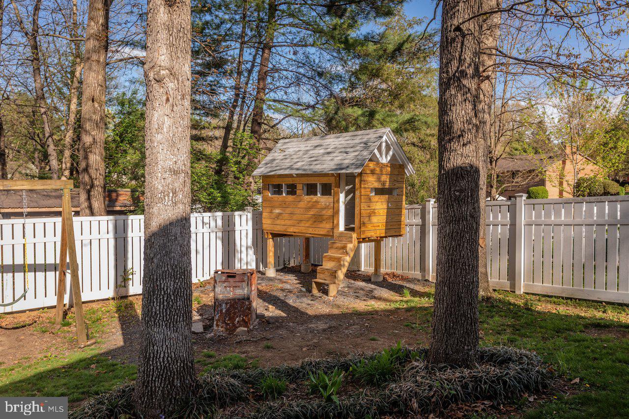 BELMONT ESTATES - Residential