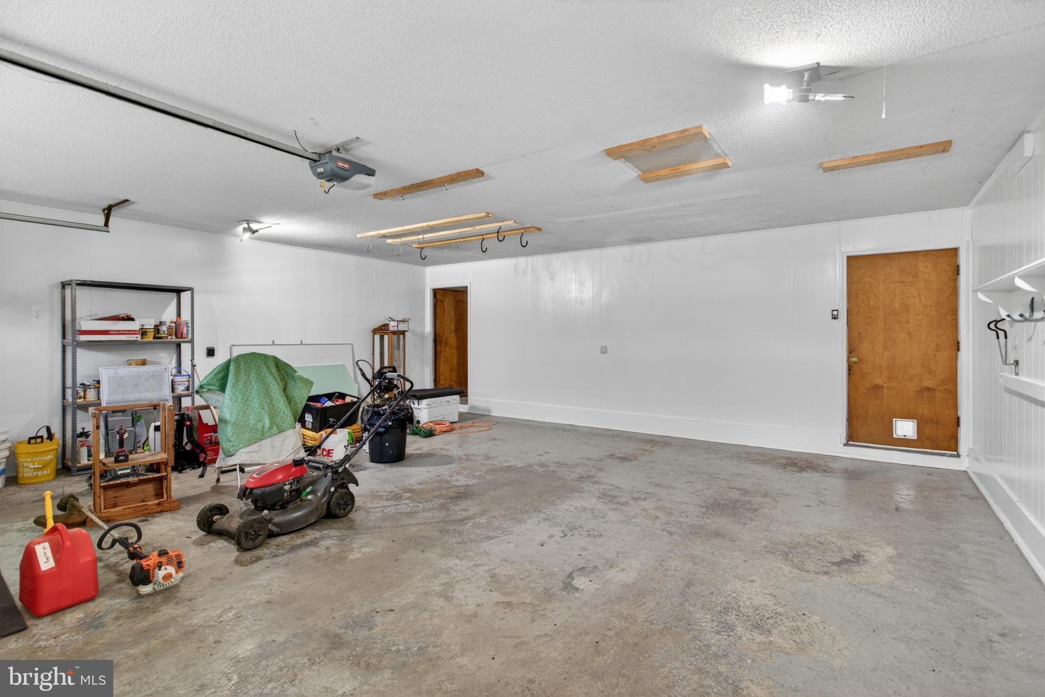 BELMONT ESTATES - Residential