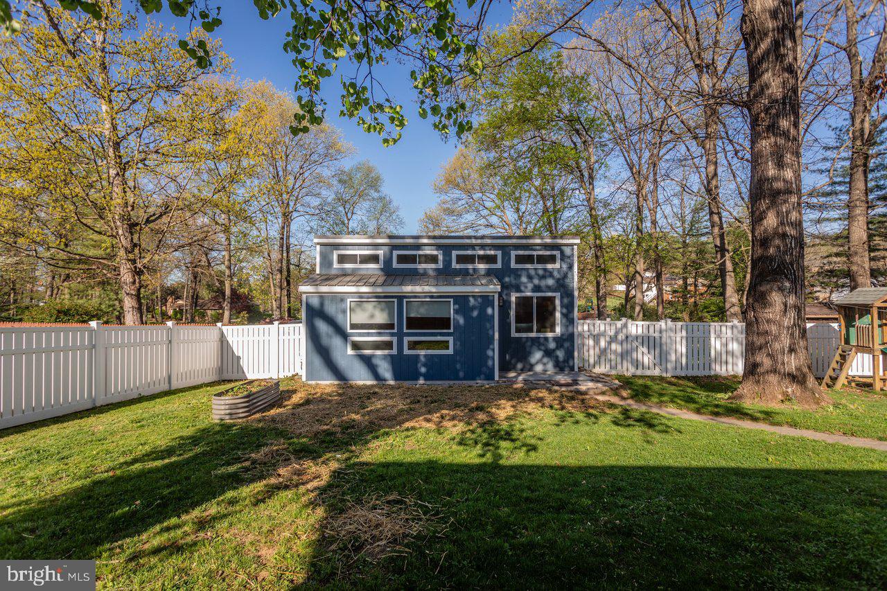 BELMONT ESTATES - Residential