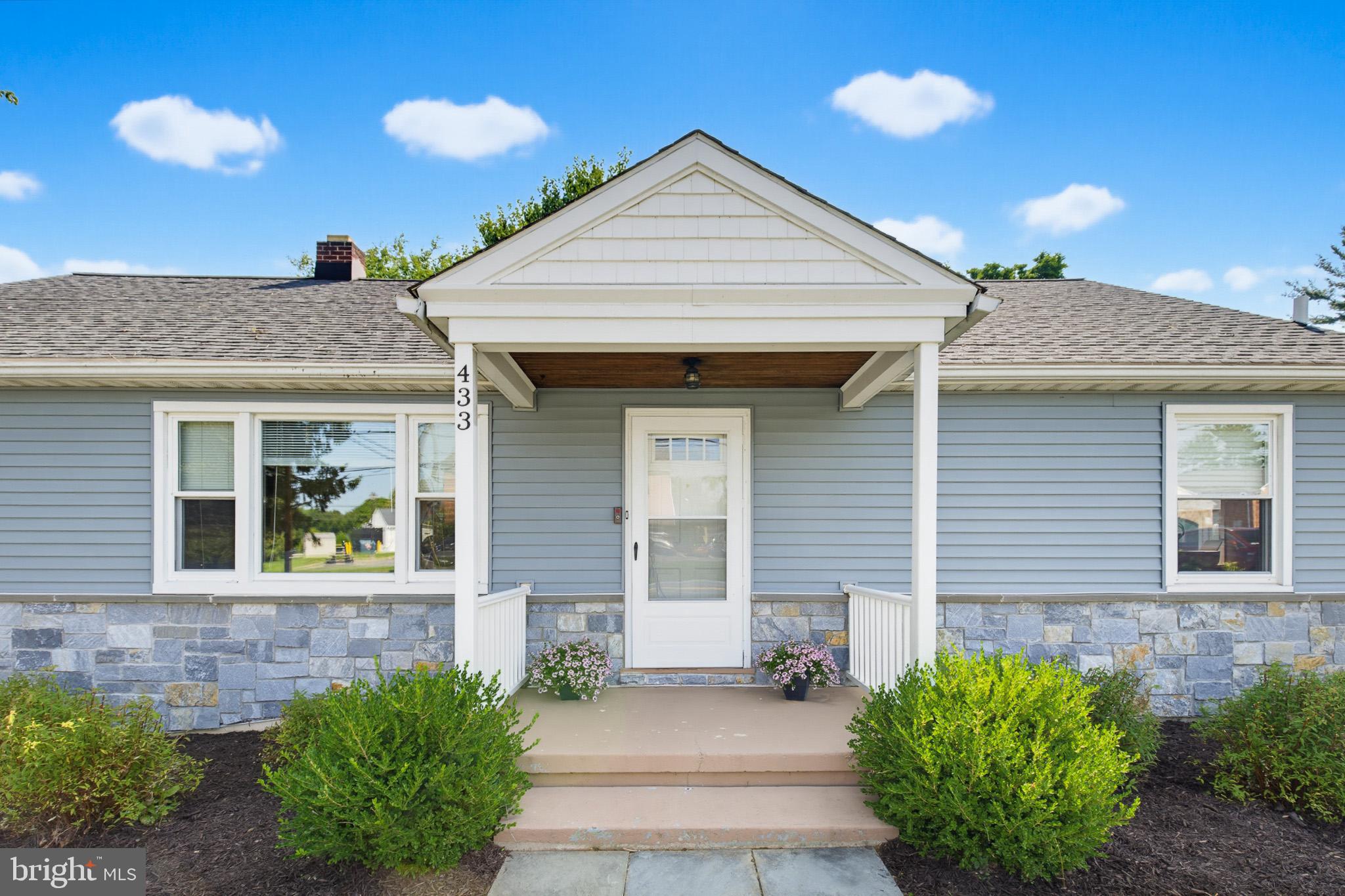 433 E ROSEVILLE ROAD