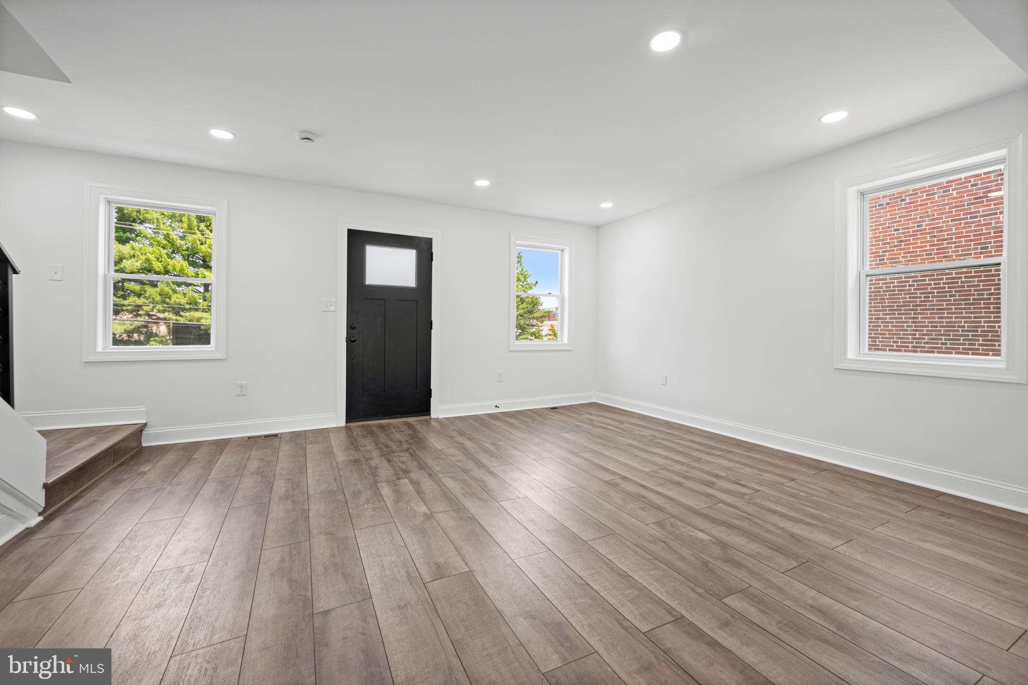 1519 ARGONNE DRIVE