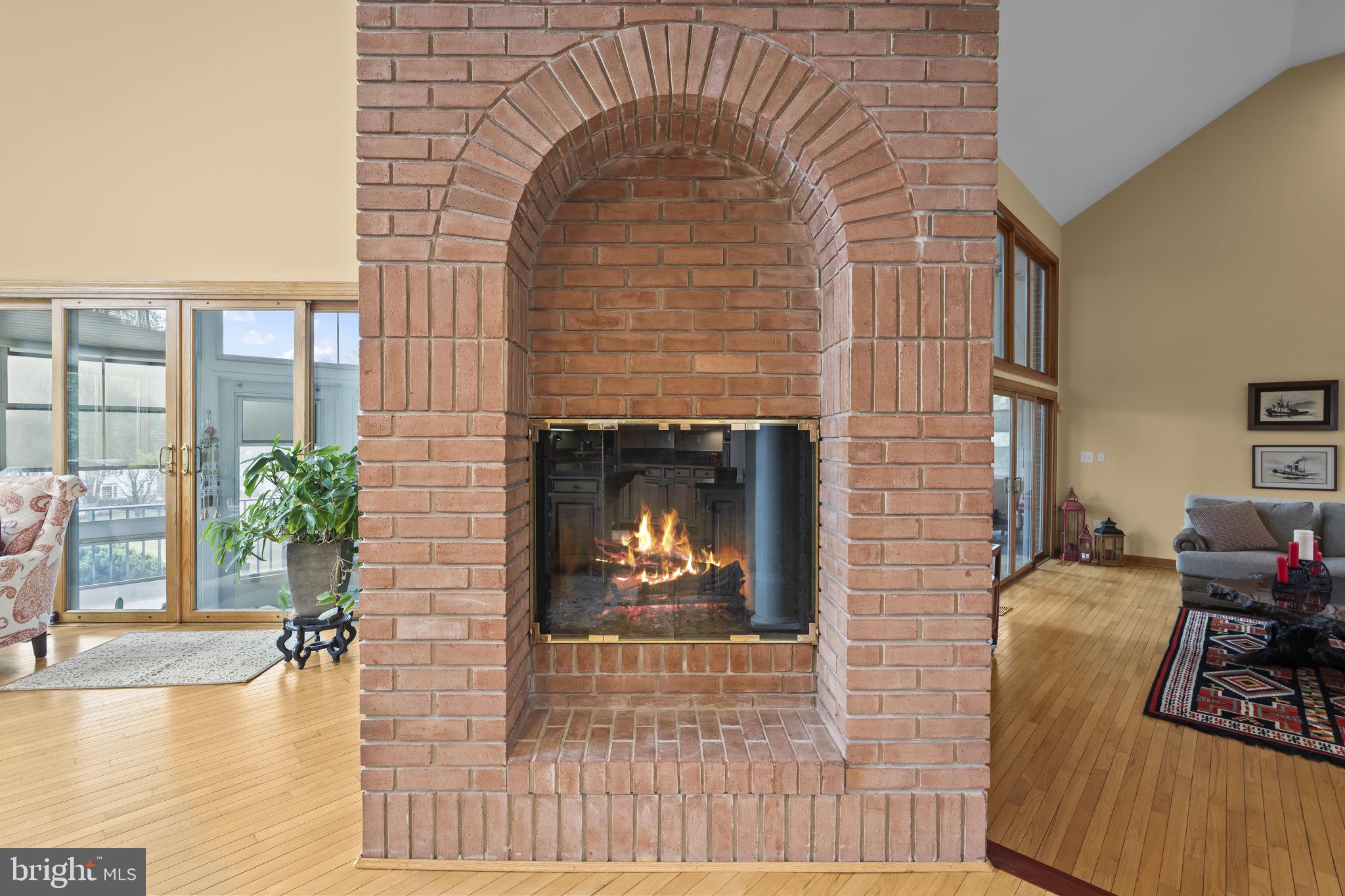 OLD SOUTH COUNTRY CLUB - Residential