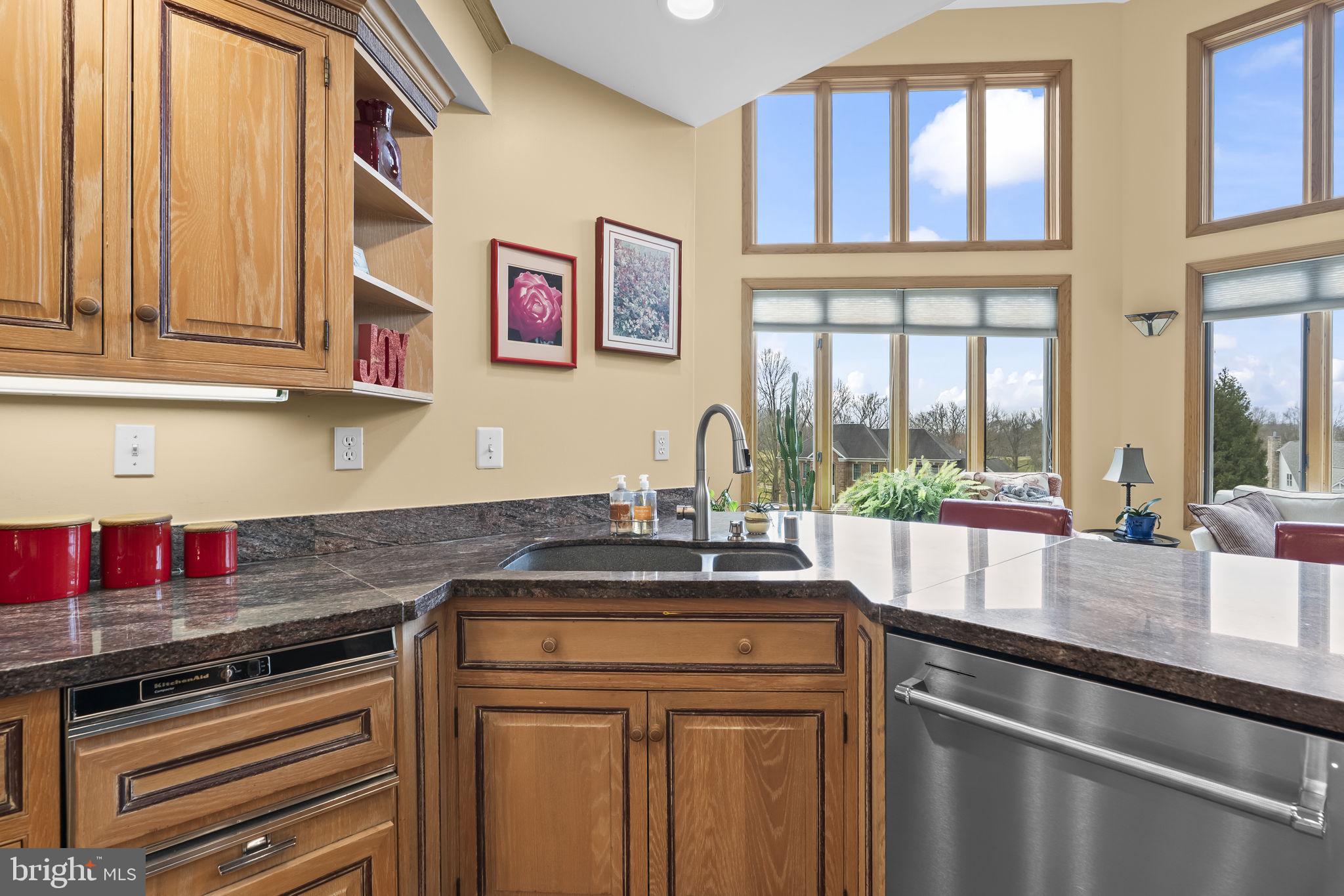 OLD SOUTH COUNTRY CLUB - Residential