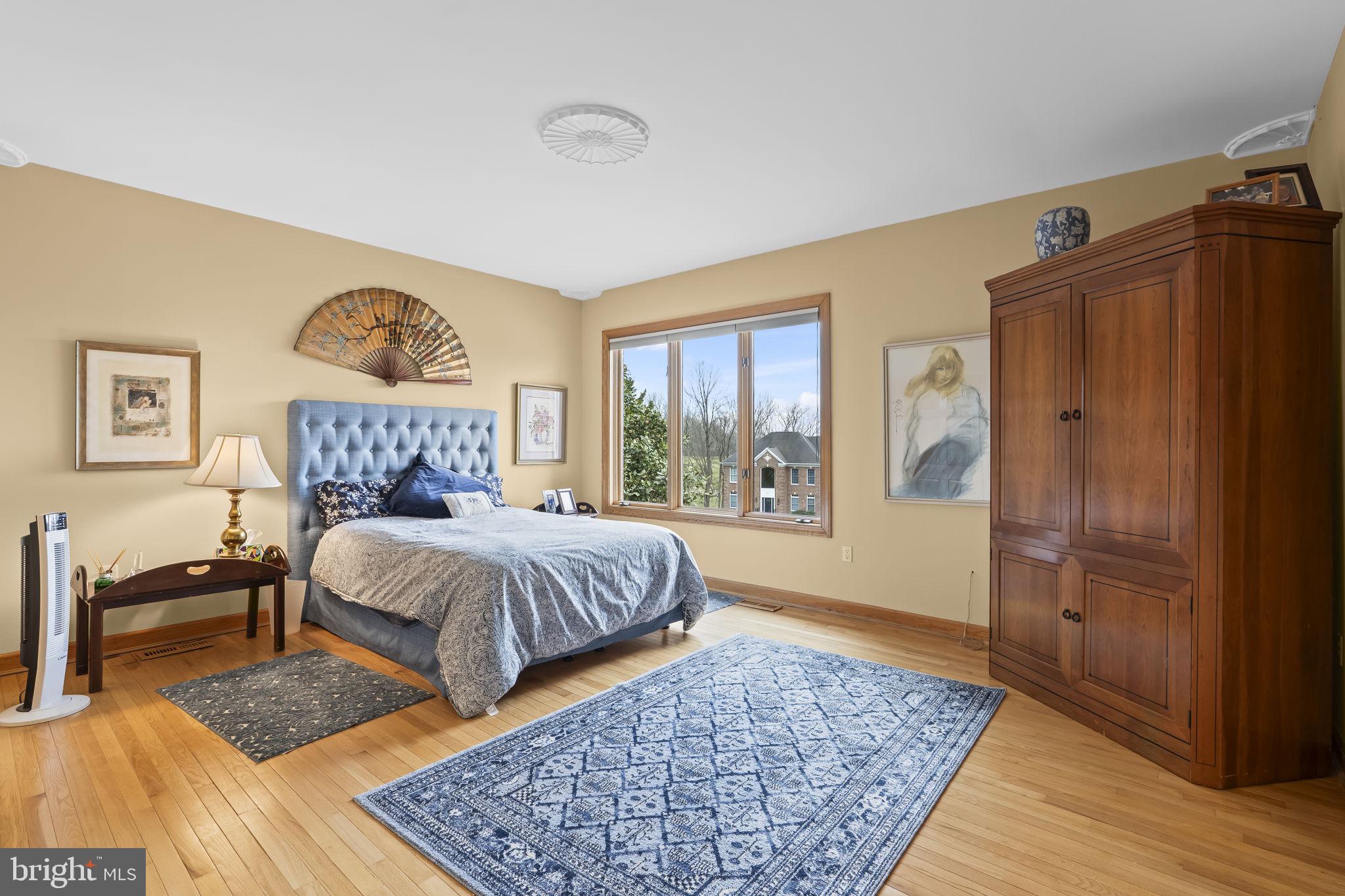 OLD SOUTH COUNTRY CLUB - Residential