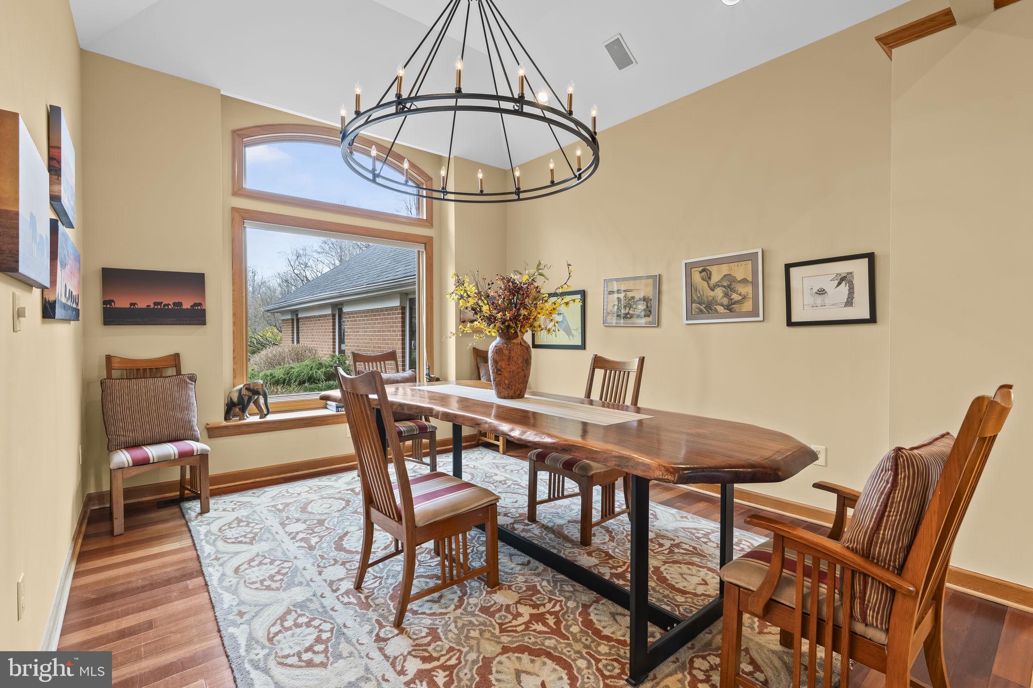 OLD SOUTH COUNTRY CLUB - Residential