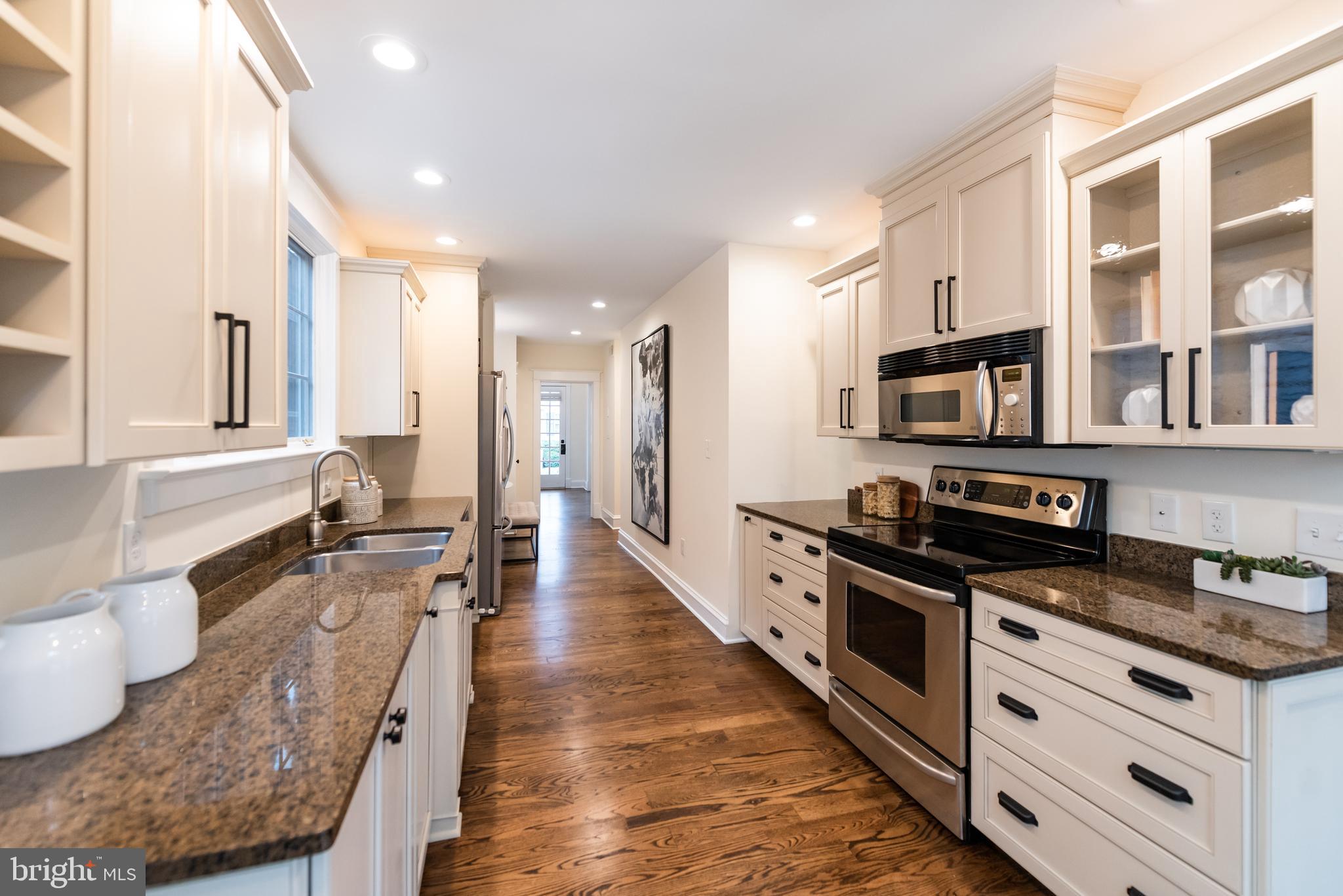 ROSEMONT - Residential