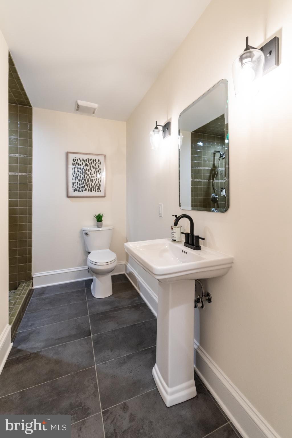 ROSEMONT - Residential