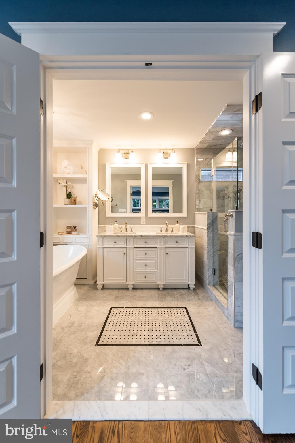 ROSEMONT - Residential