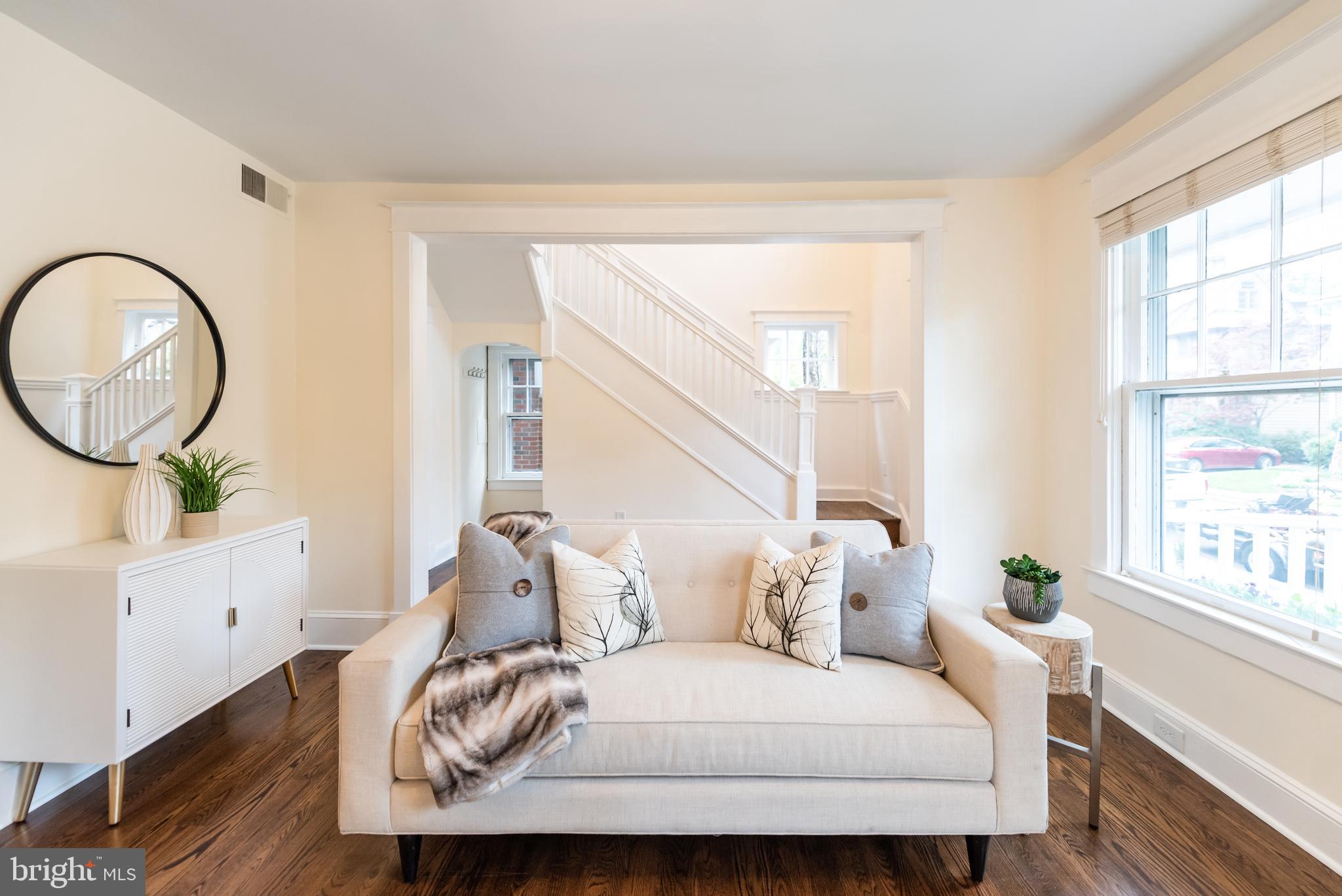 ROSEMONT - Residential