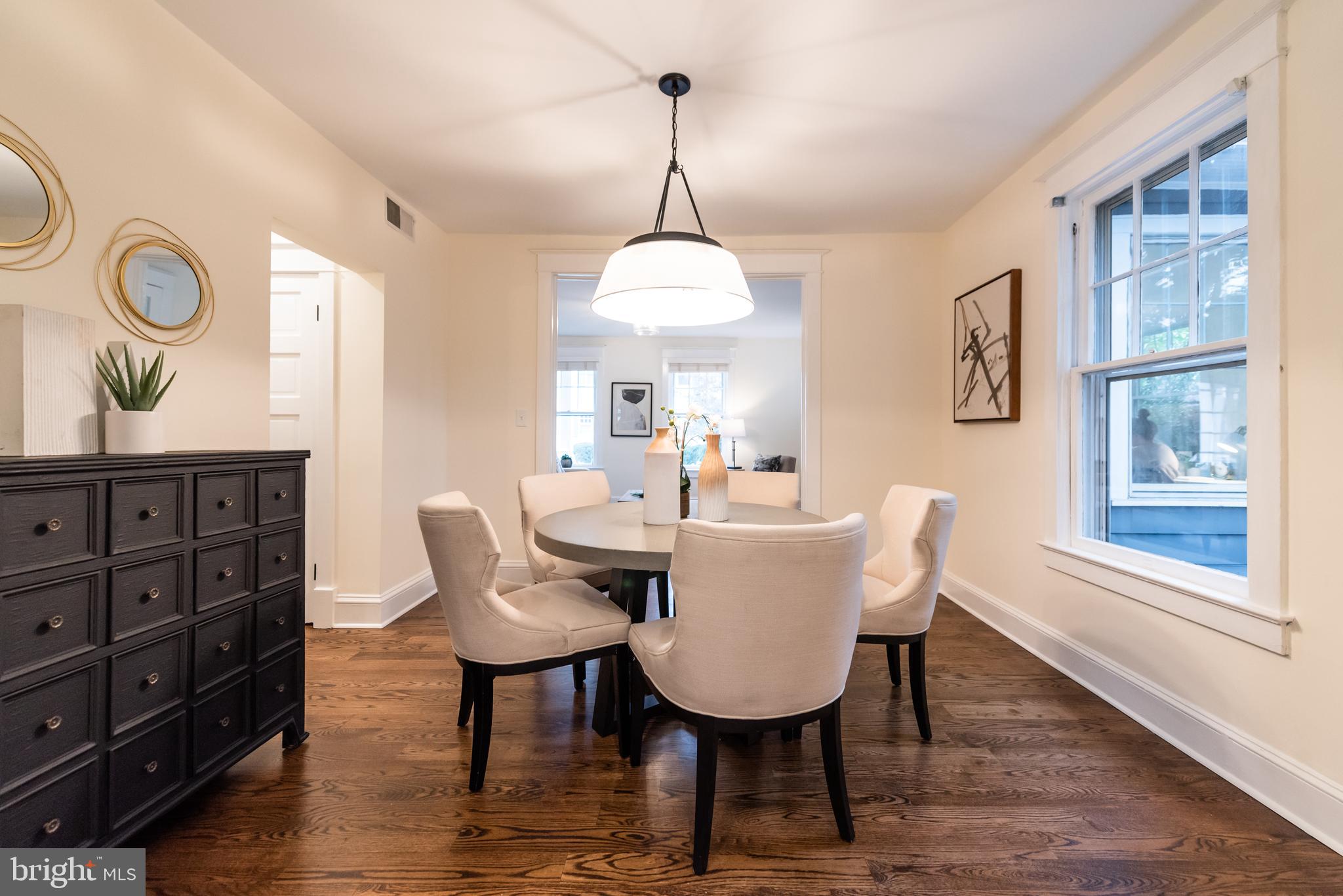 ROSEMONT - Residential