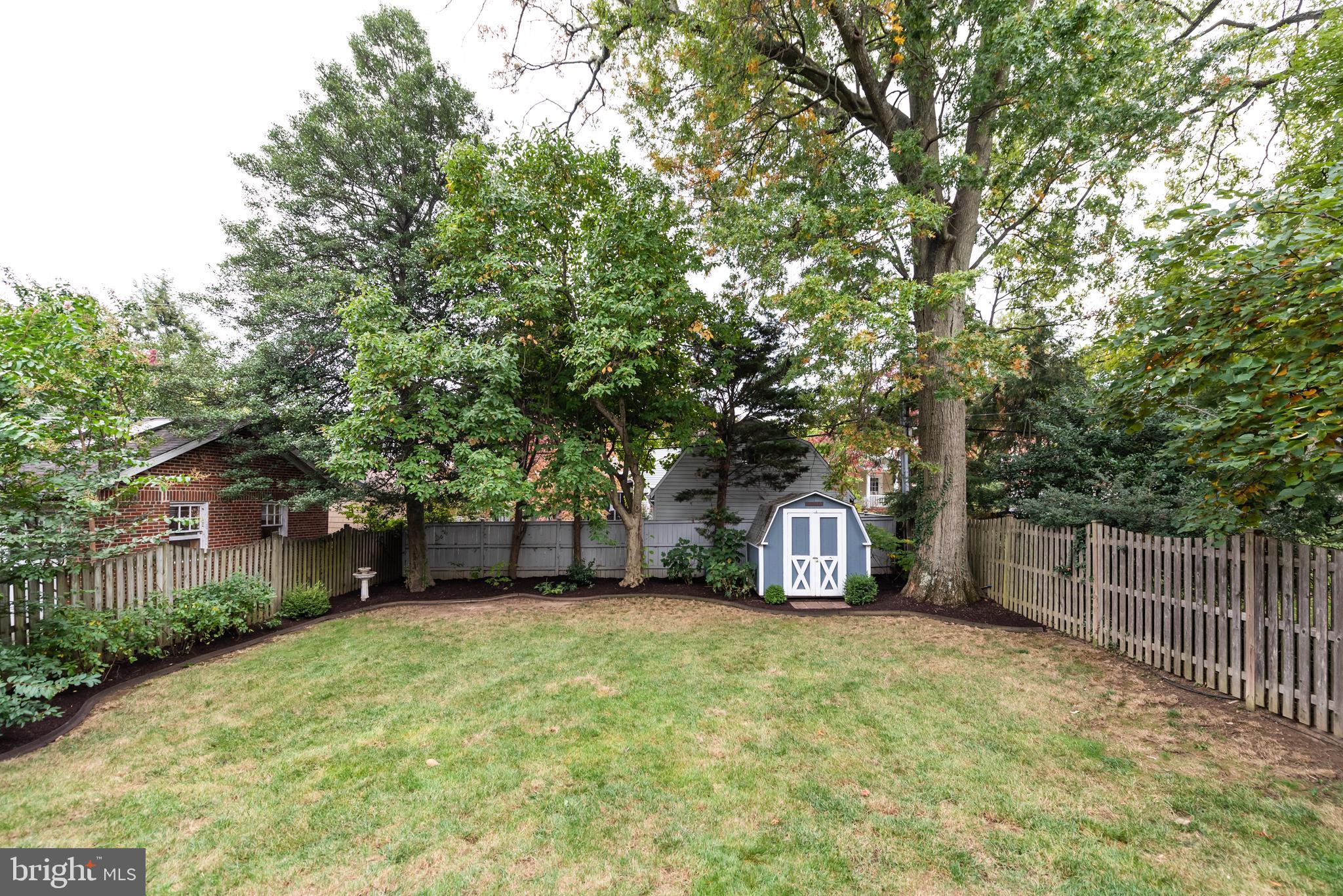 ROSEMONT - Residential