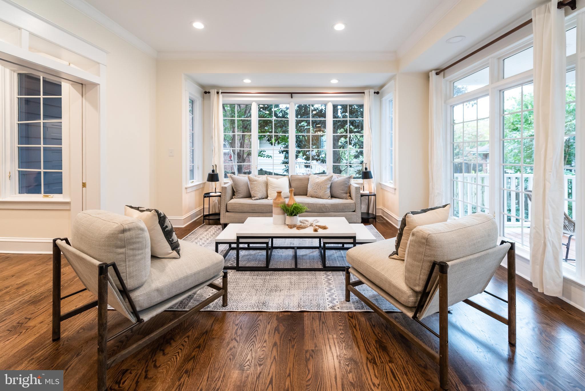 ROSEMONT - Residential