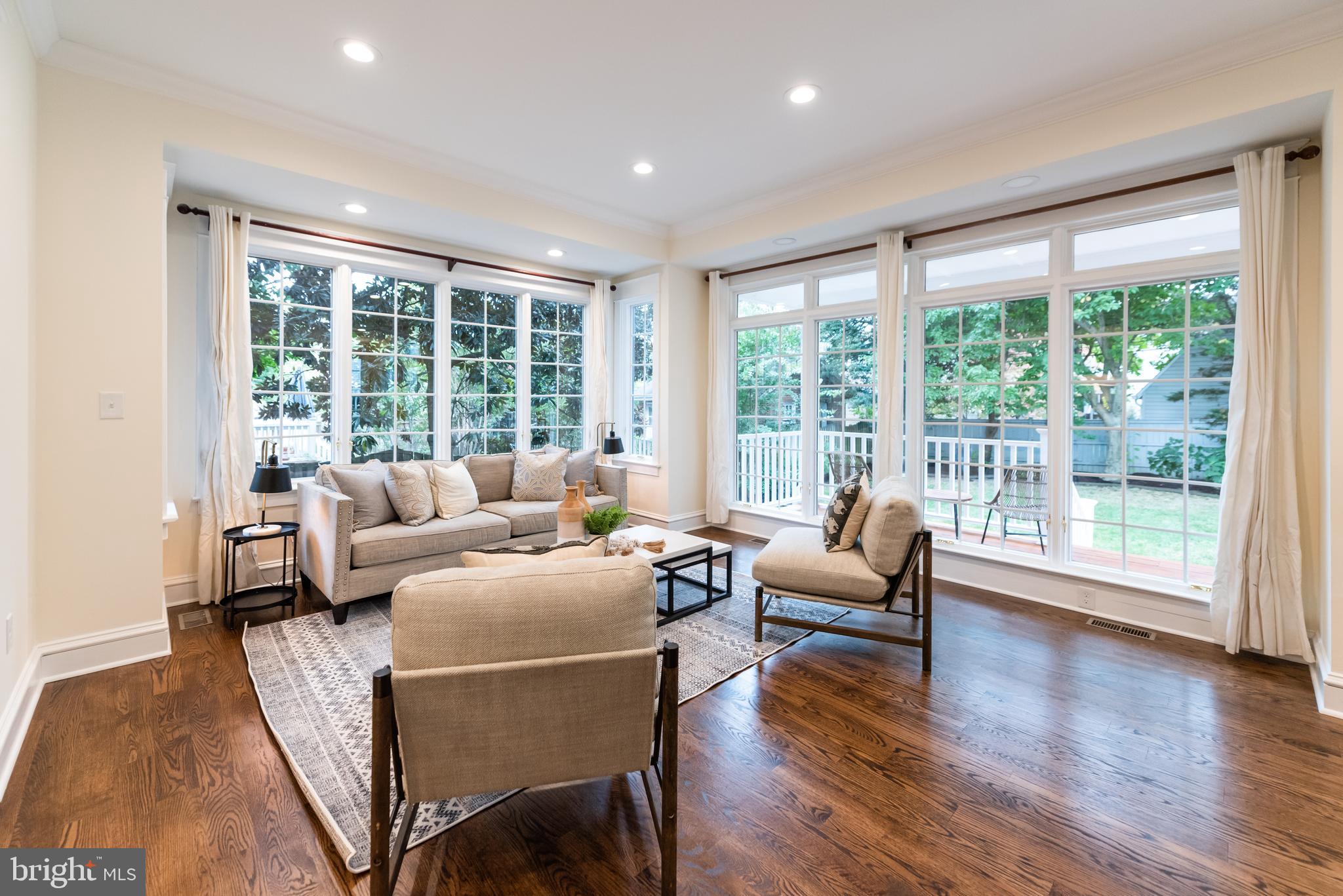 ROSEMONT - Residential