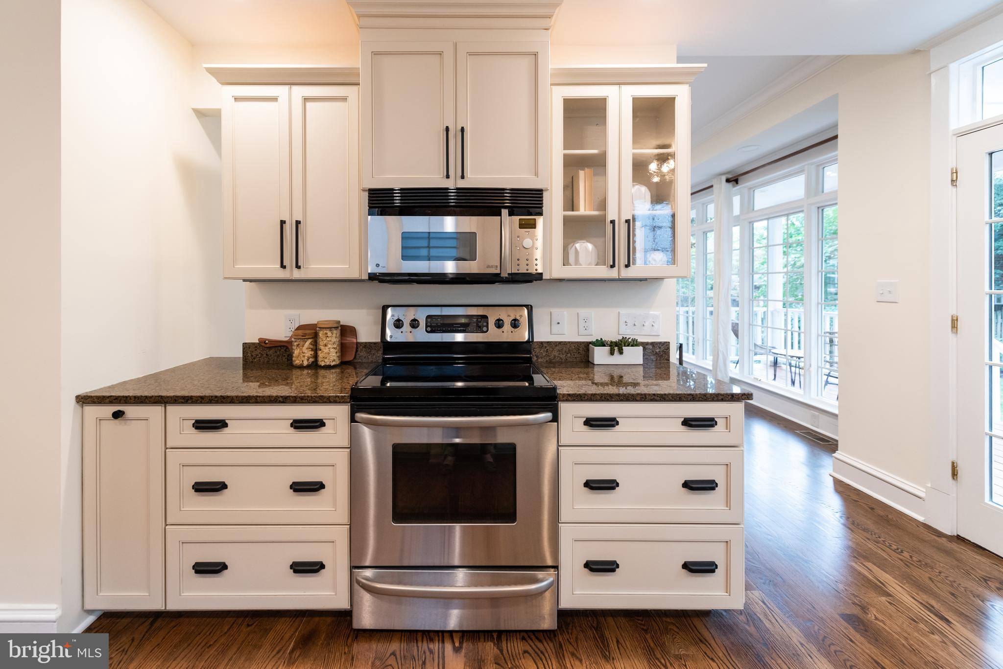 ROSEMONT - Residential