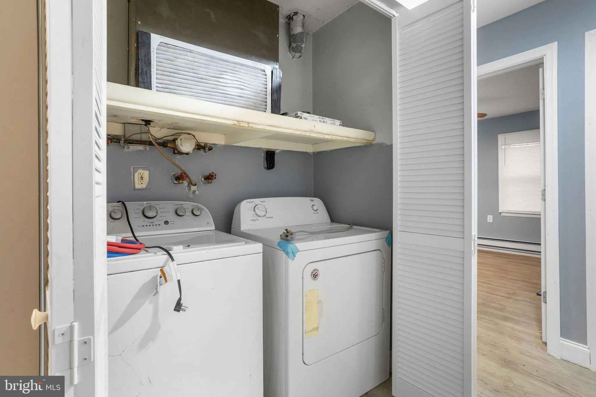 Southampton, New Jersey 08088, United States, 2 Bedrooms Bedrooms, ,1 BathroomBathrooms,Residential,Pending,28909