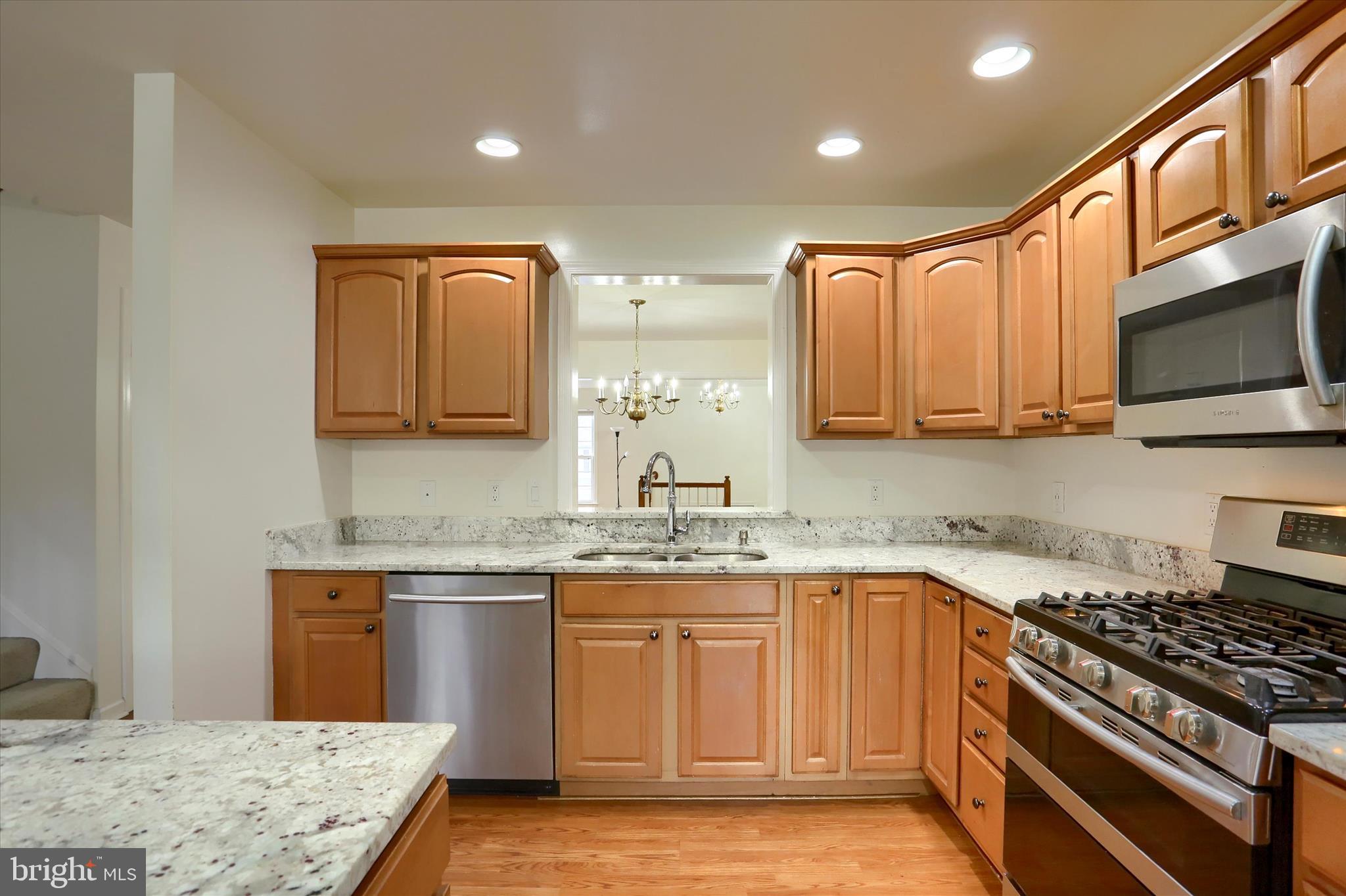 CROSS CREEK - Residential