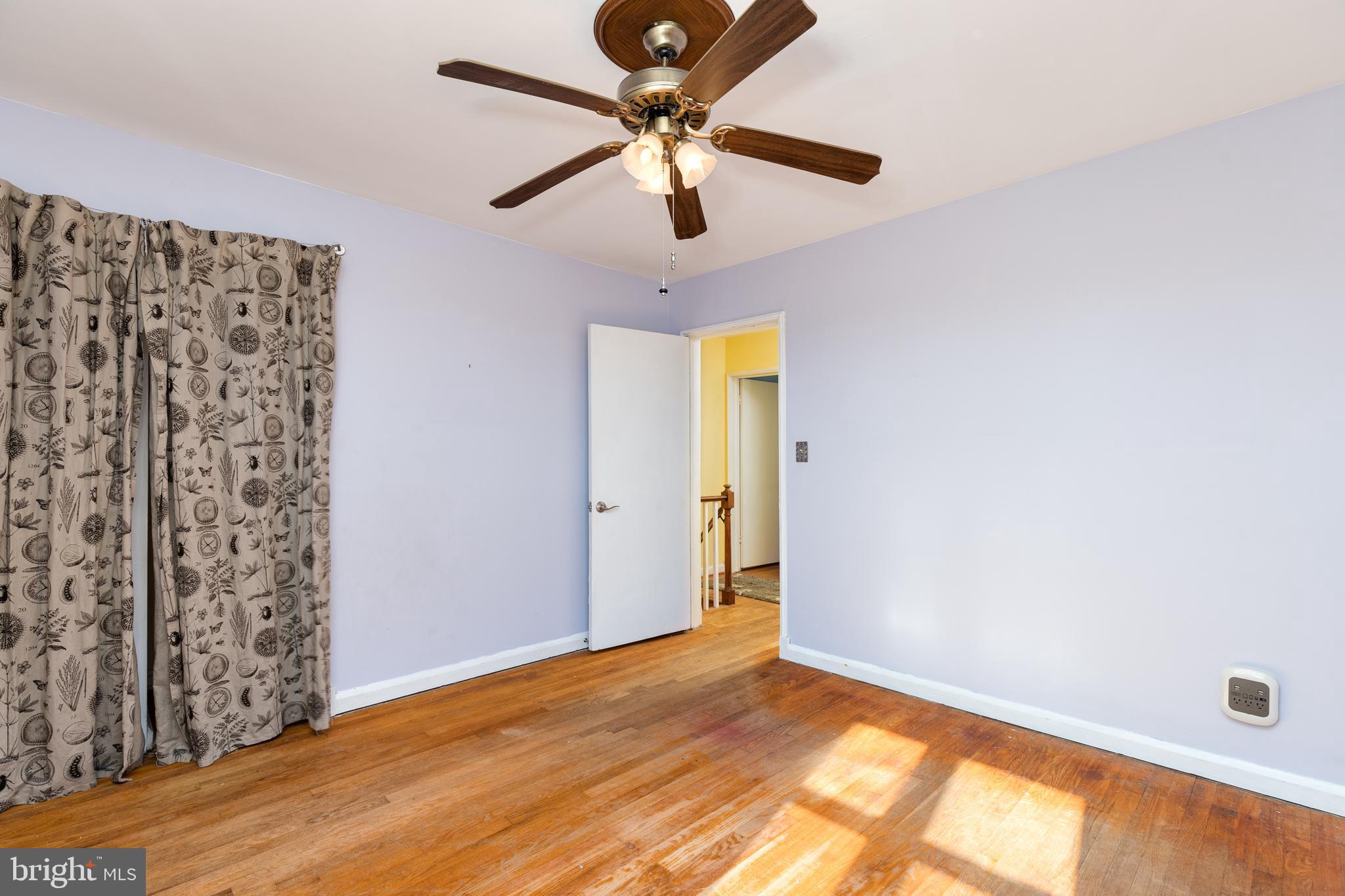 BEVERLY HILLS - Residential