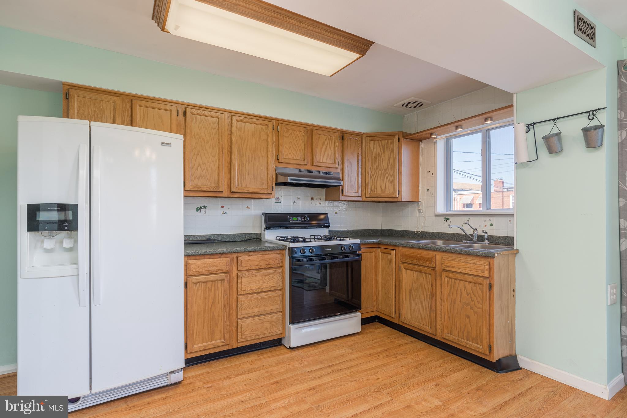 BEVERLY HILLS - Residential