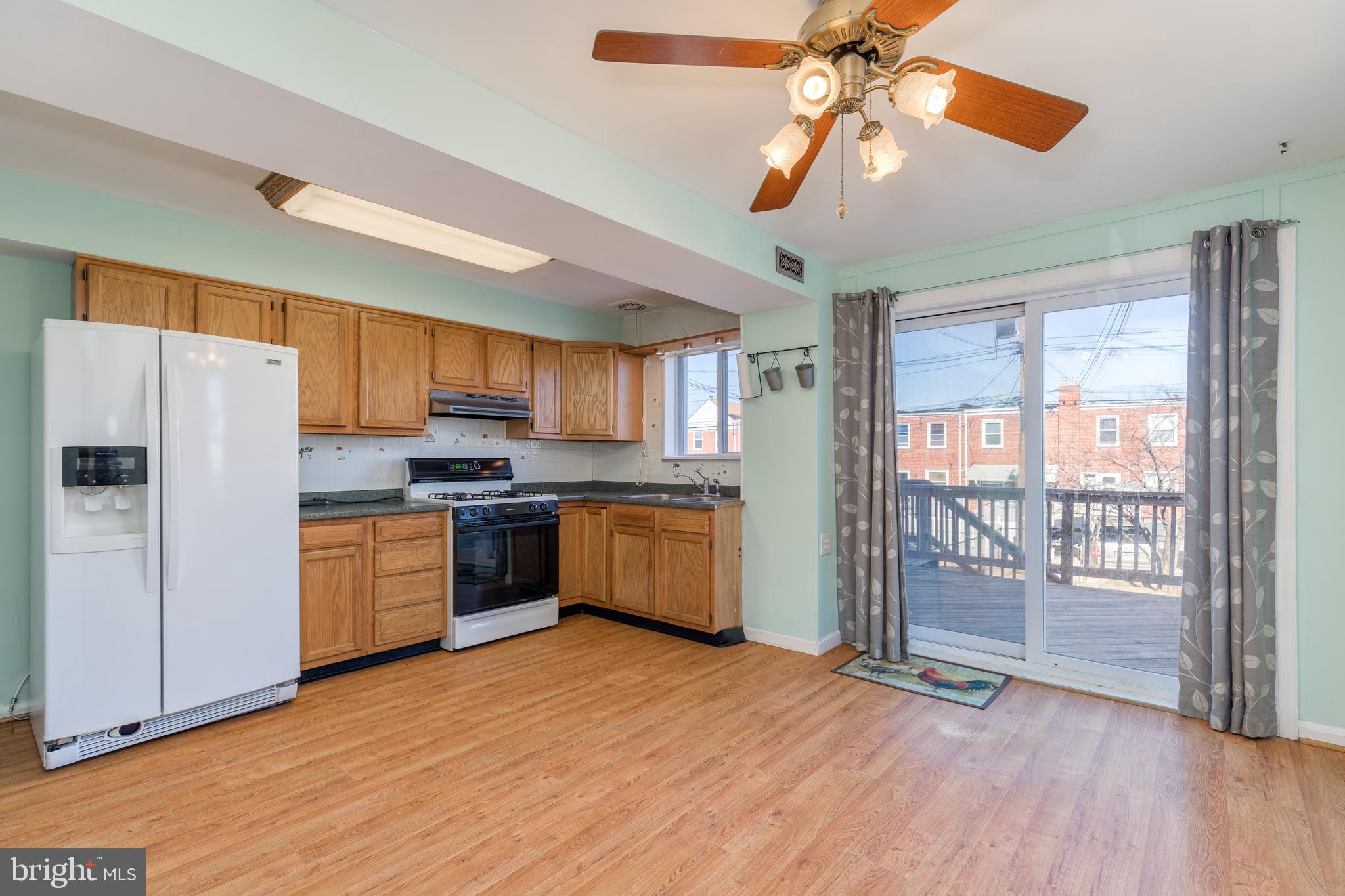 BEVERLY HILLS - Residential