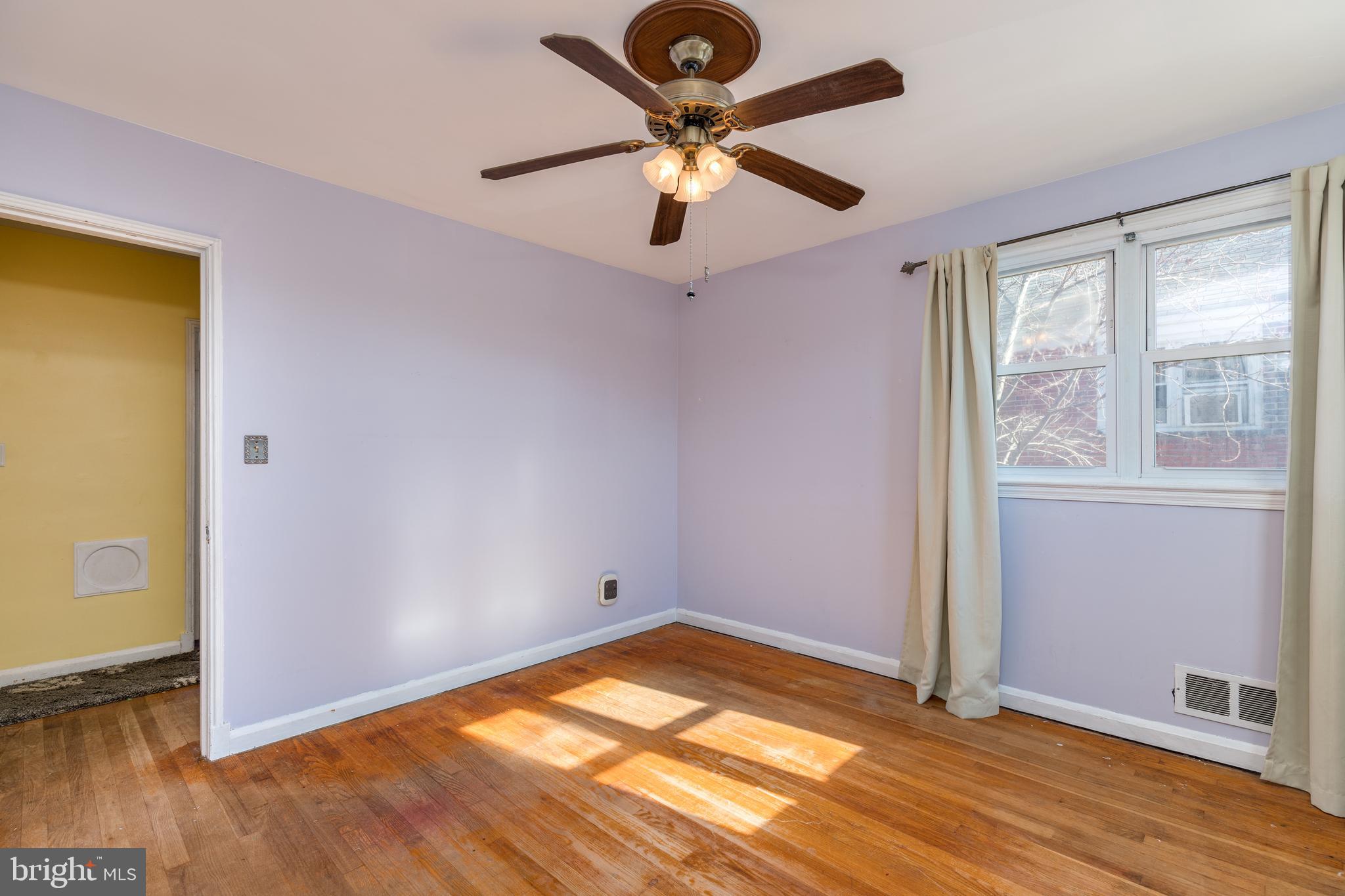 BEVERLY HILLS - Residential