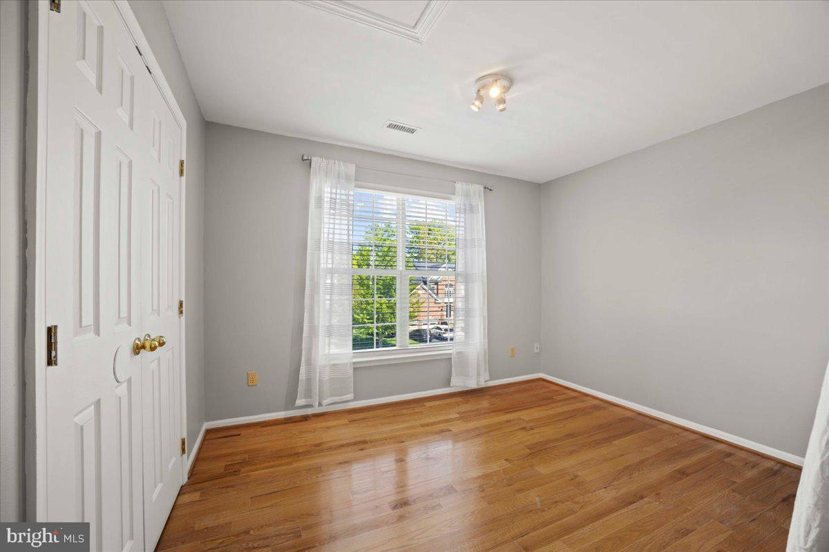 TAVISTOCK FARMS - Residential