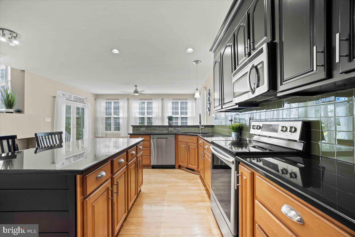 TAVISTOCK FARMS - Residential