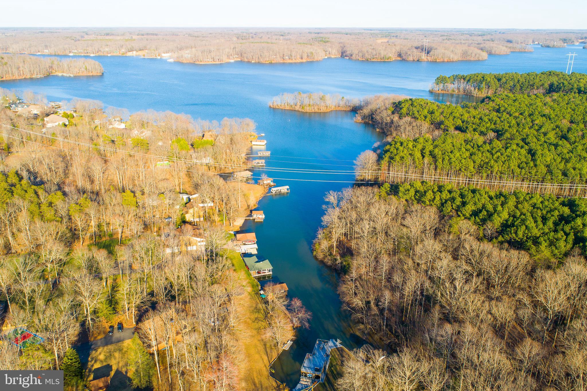 TALL PINES - Residential